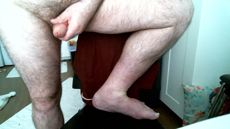 Coach Karl dude lodge: Tränare Carl Jacks av på hans storlek 13 vänster fot