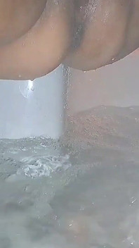 WildEnglishBBW BBC Nata4sex sex oral uimitor în cadă