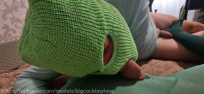 AlexGay: Ils Ont Ouvert Les Trous Et Ont Baisé Le Cul...