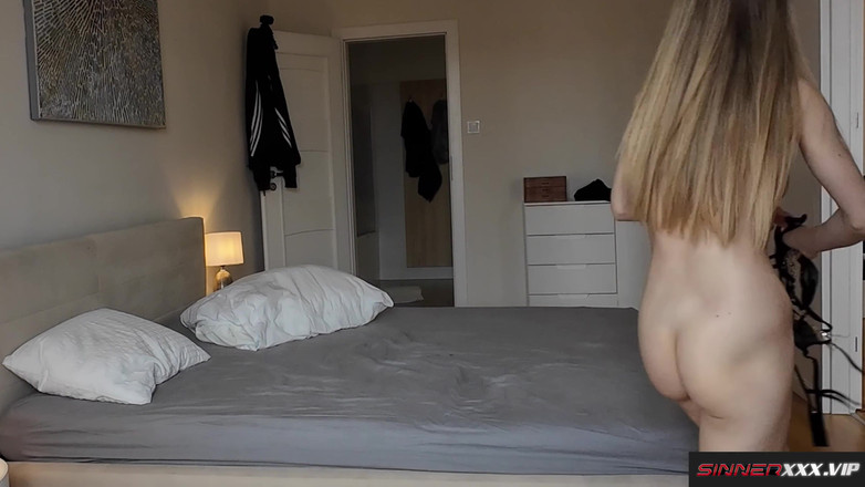 Sinners World: "Jangan Beritahu Teman Lelaki Saya" Si jalang remaja curang yang...