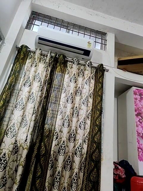 Apki Bhabhi: Vystupte z žáru slev