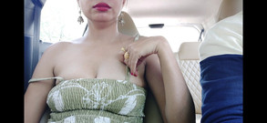 Hornycouple149: Venkovní riskantní sex mé přítelkyně v autě