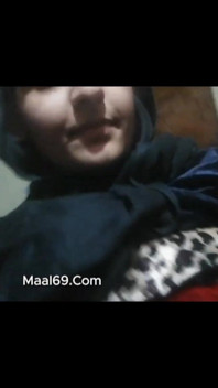 Czn Show Her Tits