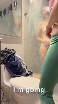 Chơi với búp bê tình dục nóng bỏng của chúng tôi