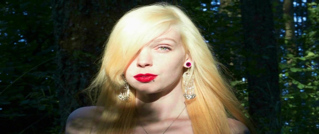 GamerGirlRoxy: Roxy ile yeni yatak odasında sevişiyor