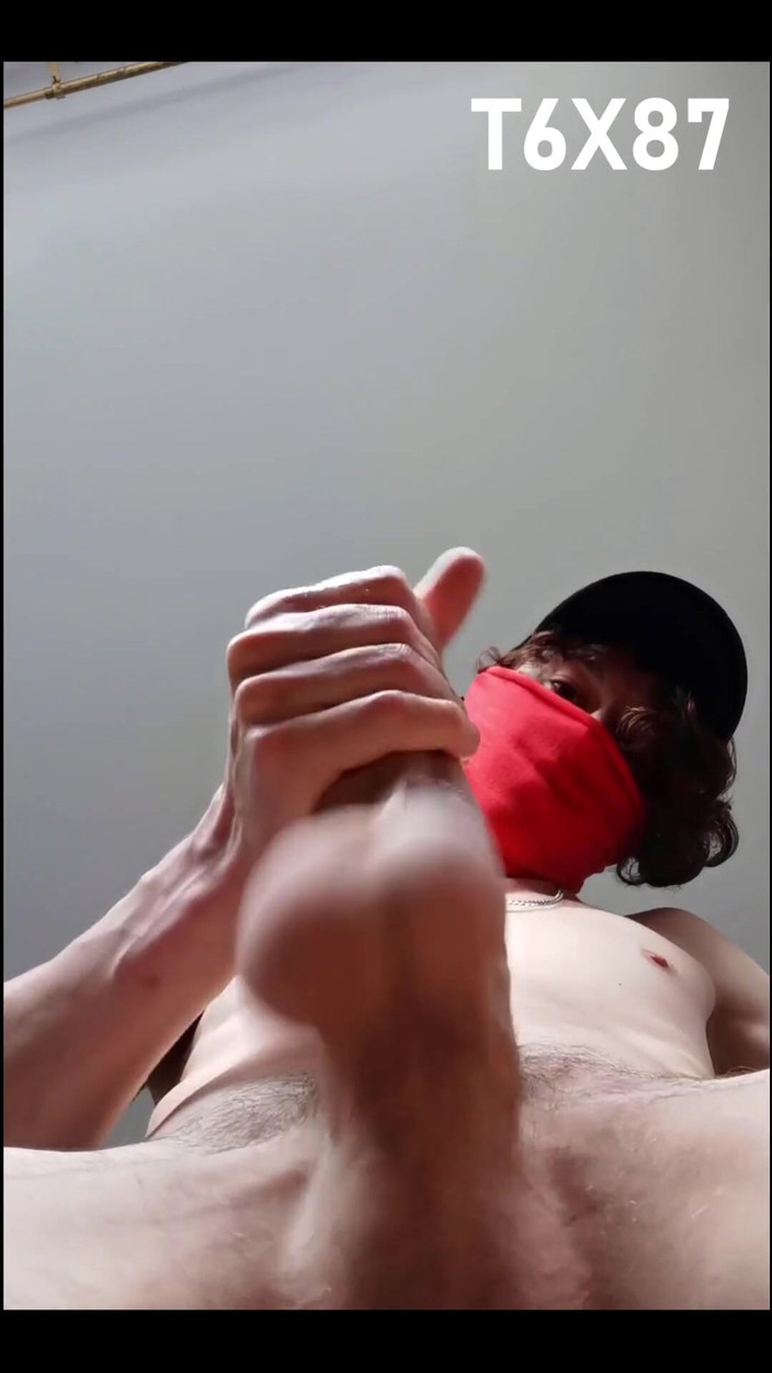 T6X87: U가 나를 이렇게 본다면 어떻게 할 것인가?