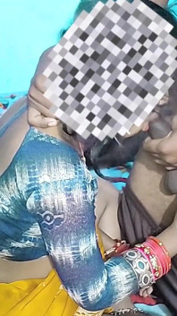 Indian Desi Housewife Stepaunty Fucked by Young Amateur Stepson in Doggy Style Full Hindi Audio