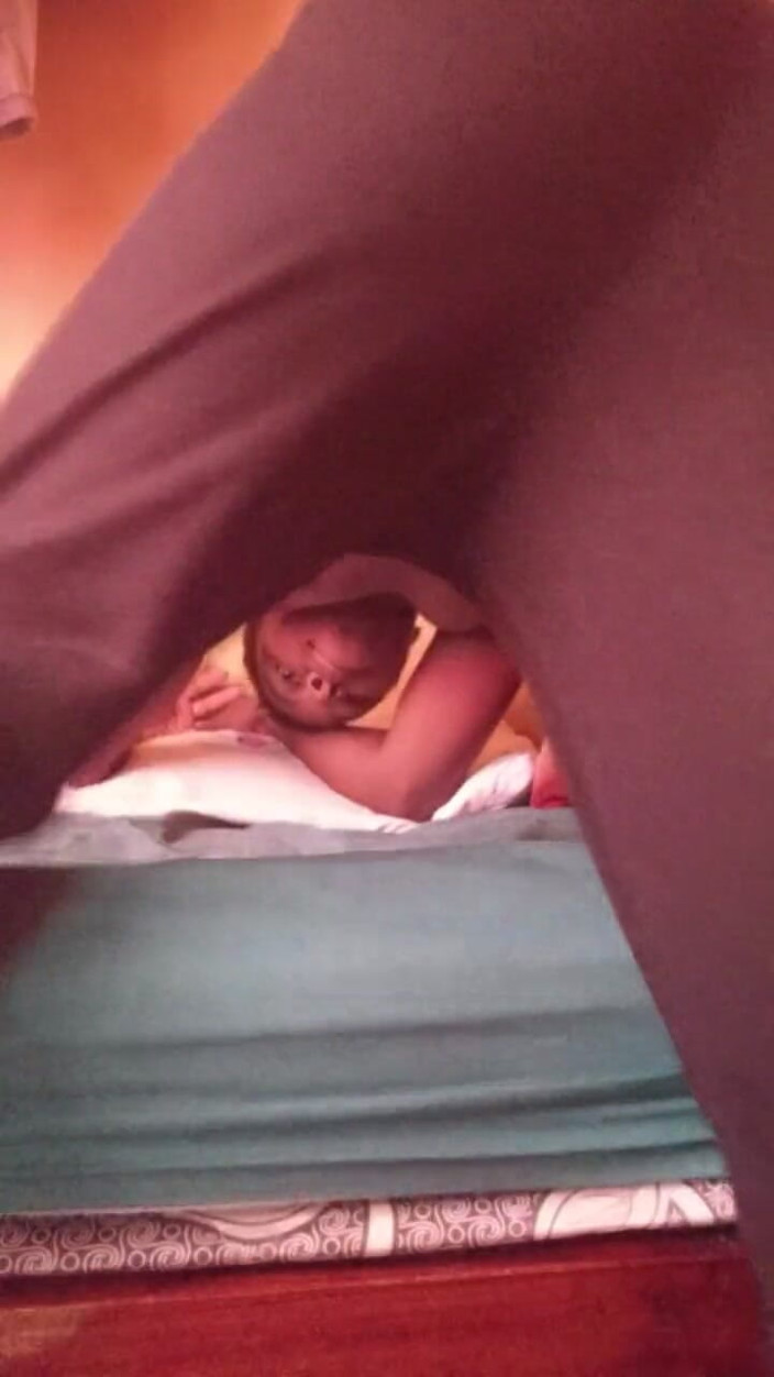 Sexyjayla254: Dedilhando meu cu escancarado