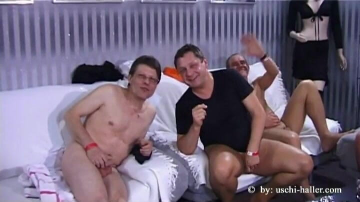Club Express: Gangbang con grandi tette milf jill summer