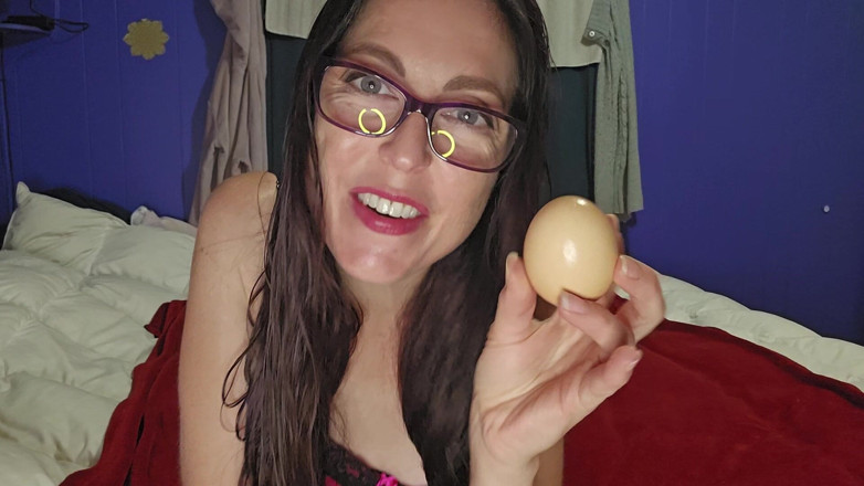 Nerdy Faery: This Is Where Eggs Come From