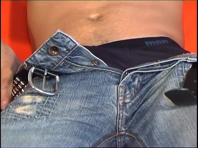 Bad Boyz: Twink solo melancap batang dan dildo pantatnya