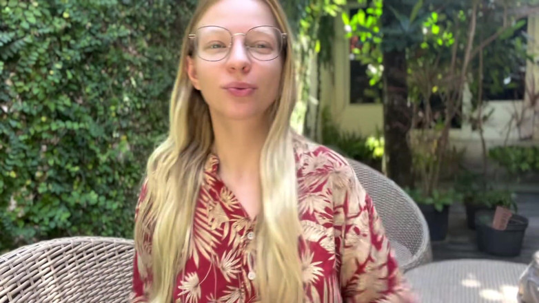 Goddess_Bella_Rae: Co je závodní hra