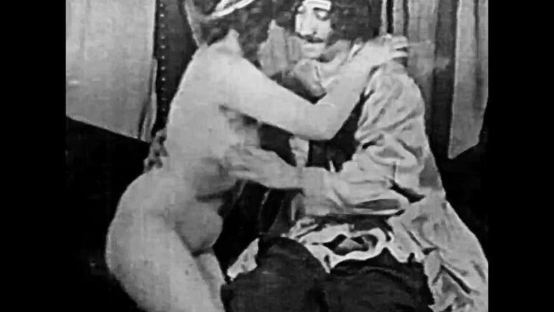 Vintage Erotic Archive: Pengembaraan Christine