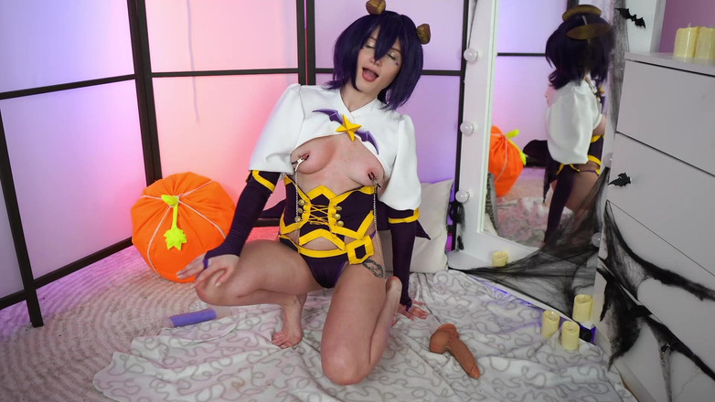 Olivia Westsun: Pervent Utena gioca con tette, dildo e schizzi