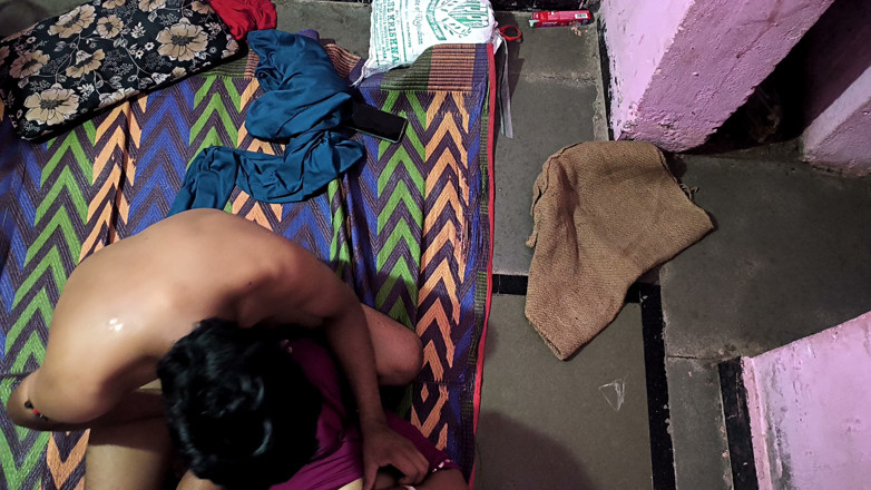 Kajalbhabhi87: Secretamente Follada a La Criada
