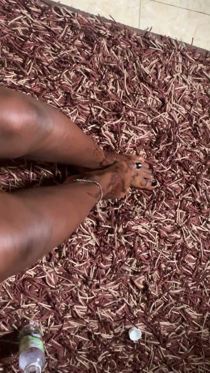 Browngurl234: Hot Ebony Babe Foot Massage Section