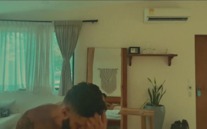 Quianon: Questo non doveva essere un sex tape