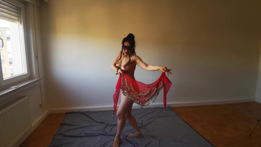 Sexy Arab Slave Performs Hot Dance - Bellydancing Belt Striptease Ends Totally Naked (Kitty dancer)