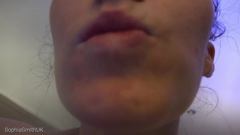 SophiaSmithUK: ASMR, un gros baiser