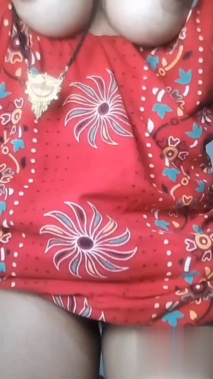 YOURANSU: Yalnız ateşli yenge amcık göt deliğini parmaklıyor