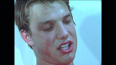 Mans art: Pasangan Czech dalam jari keras Abd Spermy berkongkek di sofa...