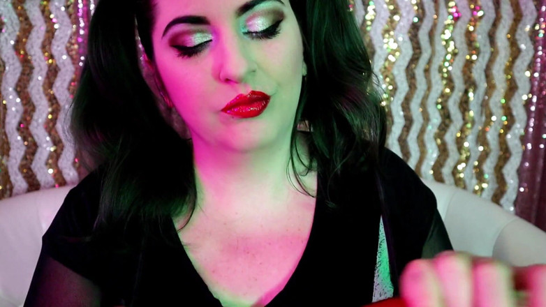 goddessjoules: 100 capas de besos lipgloss asmr