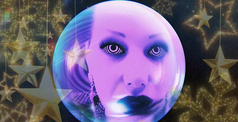 Goddess Misha Goldy: Time to Decorate the Christmas Tree! What a Strange Ball...