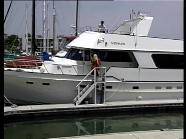 XTime Vod: BabeWatch 05 - (полный оригинальный фильм необрезанный)