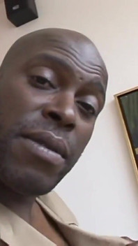 Lexington Steele o fute pe negresa Beuty Naomi Banxx