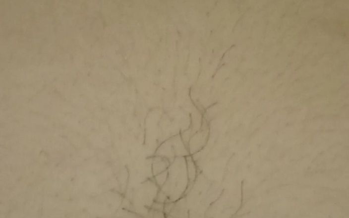 BW_Dolphin: Hairy Pussy and Bellybutton