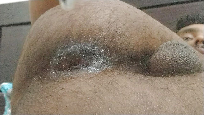 Alexsxy: 내 자지를 핑구리로 따먹는 걸레년