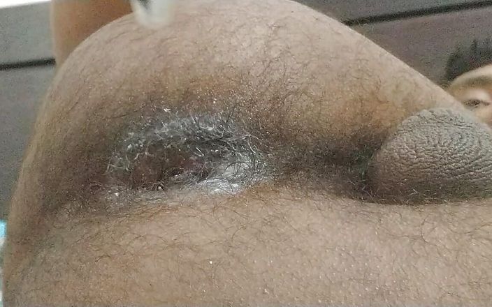 Alexsxy: Cậu bé solo chơi hậu môn