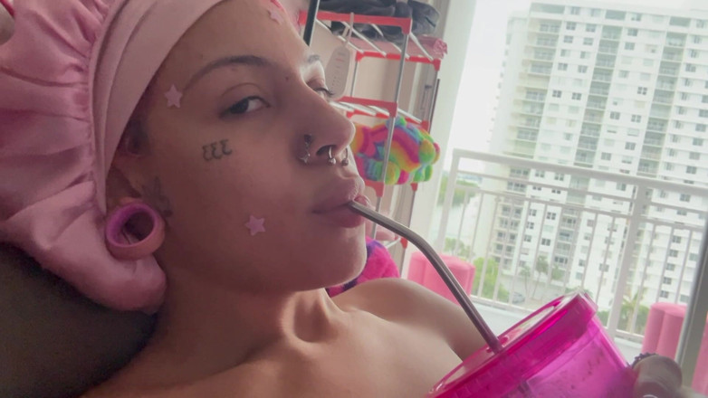 Nali Marie: Vaping Nicotine Fetish Smoke Fetish Teen Vape Smoking Cigarettes Smoke...