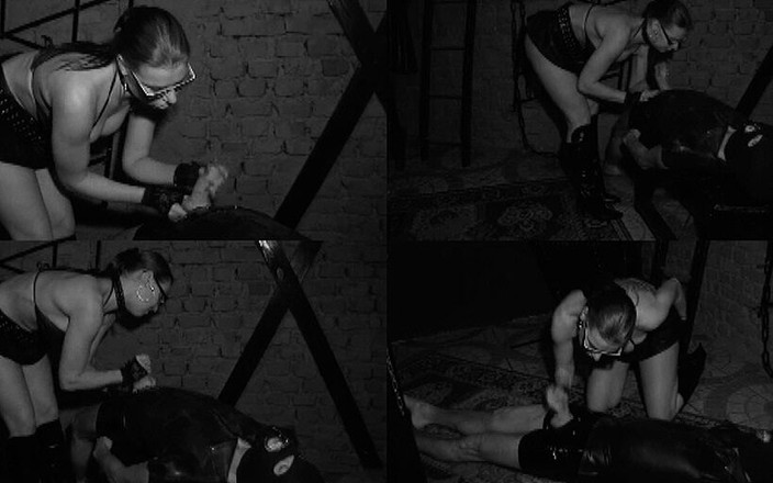 Deutsche Dominanz: 我的新地牢