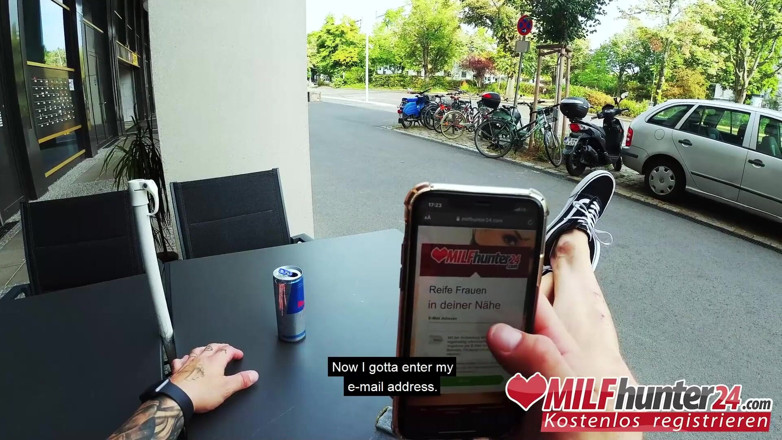 MILF Hunter 24: Мисливець на мілф жорстко трахає Мію і кінчає в її жадібний рот!