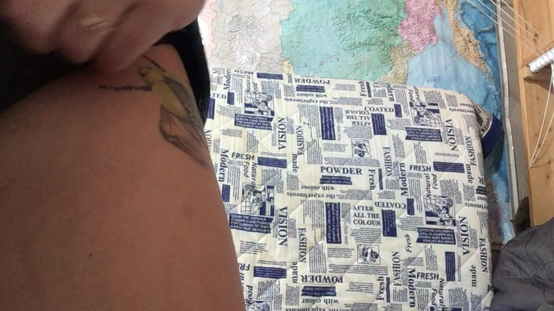 Risky Hairy Couple: Pies, coño peludo y axilas embarazada