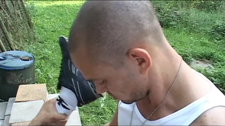 Young Bastards: 흑인 대물 자지에게 따먹히는 거유 밀프