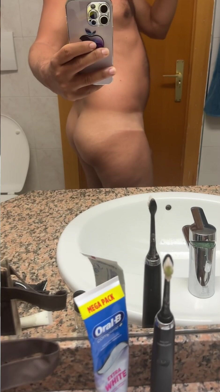 Kadu: Dokážete odolat mému obrovskému ptákovi? Milujte šukání pěkné díry