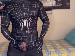 BoyGym: Watch Thiisthis Spiderman Has a Big Cumming Cock