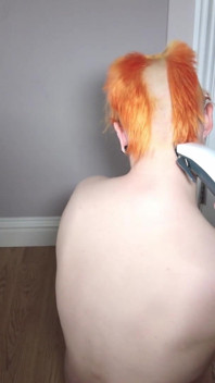 Zoemen! Baas laat me mijn haar scheren en het neuken - huilend hoofdscheren, geen bewaker zoemcut - Ezra Faith
