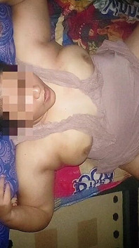 Plăcerea de a-mi suge vecinul. Îmi face corpul să vibreze