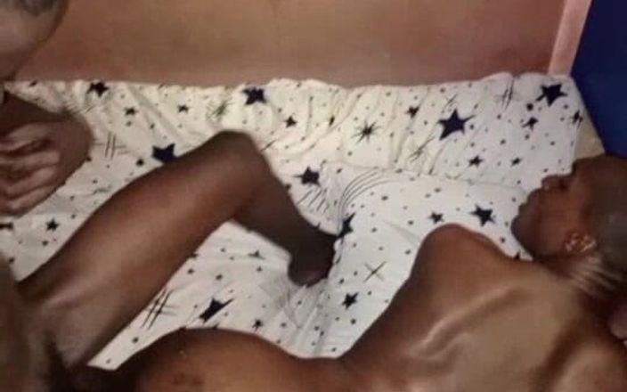 Sweetass132: Bana o yarağı aldır bebeğim
