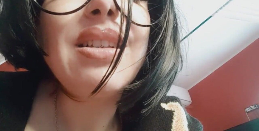 savannahamatoriale: Esta gigante é realmente bonita e sádica, impossível de resistir