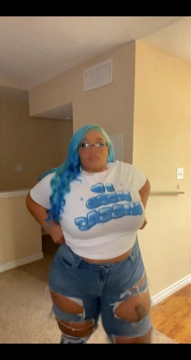 Biggdebbie solo: Kapüşonlu olacağım