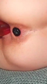 双洞齐插，假阳具在肛交中失败