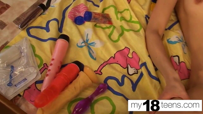 My 18 Teens: MY18TEENS - cewek rambut pirang ngentot kontol orang asing sampai dicrot...