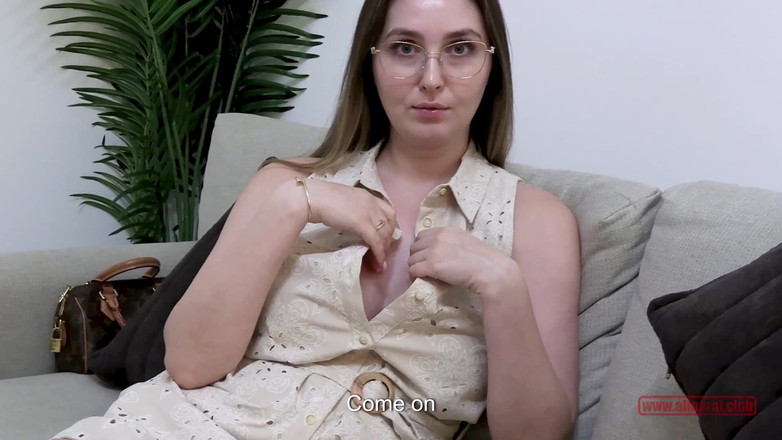 Alina Rai: Трахав подругу моєї мами прямо на простирадлі моєї мами