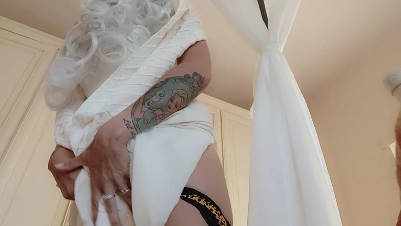 savannahamatoriale: Jogo de peidos até Mesmo Daenerys Peidos e xixi