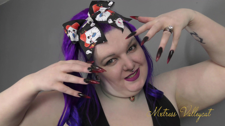 Mxtress Valleycat: Glampire, adoration des ongles