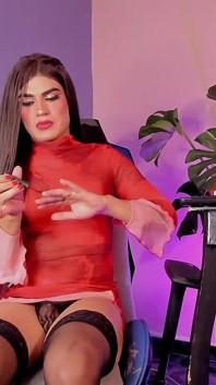 Sexy Bella and Red Nails